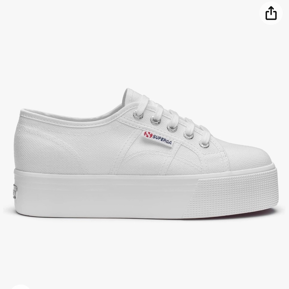 White Platform Low Top Supergas